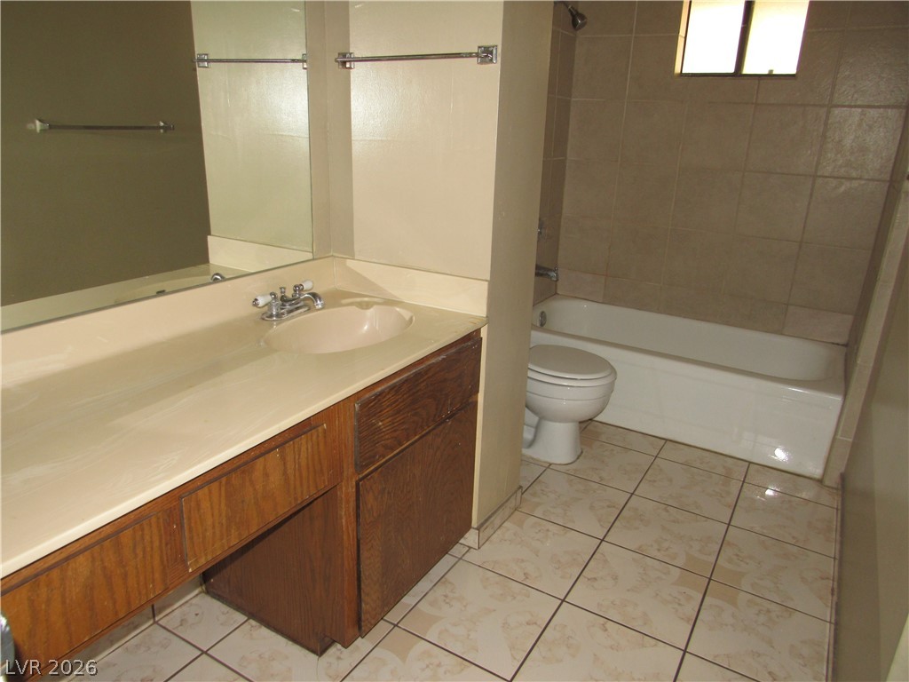 120 Bel Port Drive 121 Property Photo 13