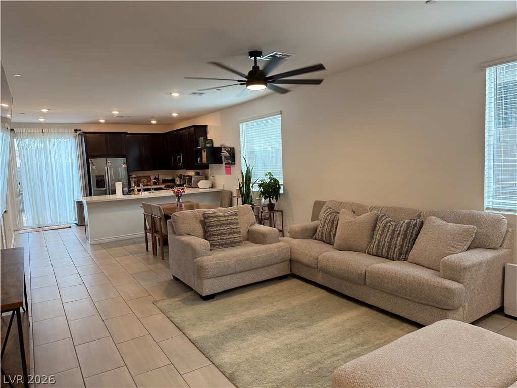 9447 Elmhurst Ridge Avenue Property Photo 11