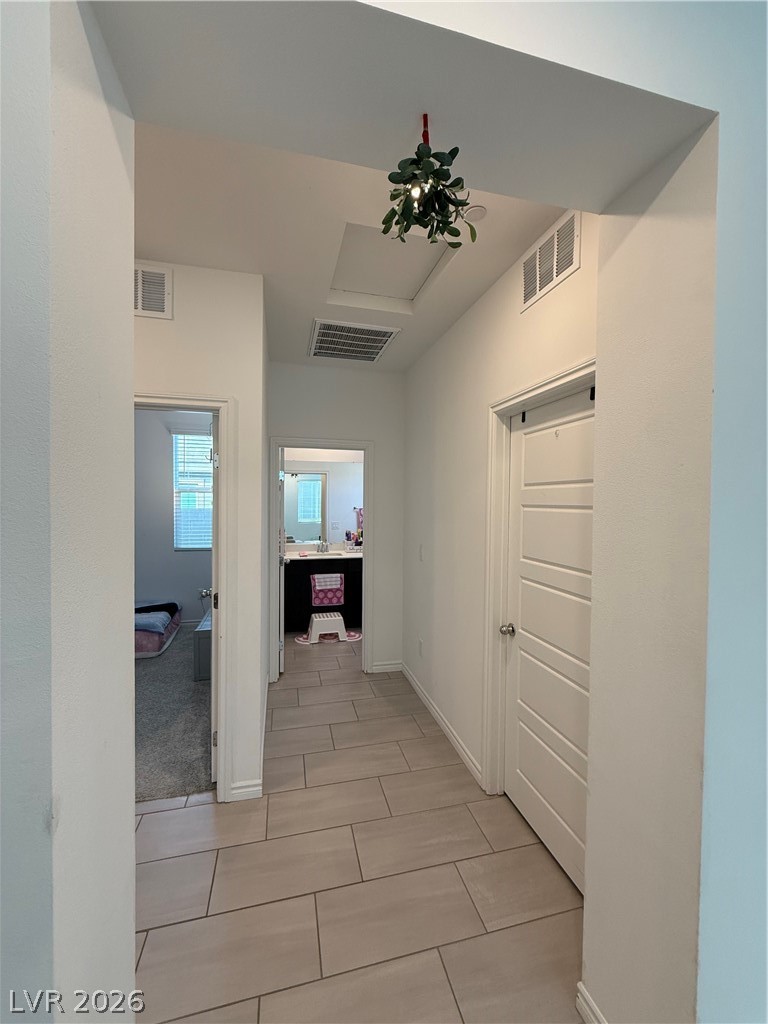 9447 Elmhurst Ridge Avenue Property Photo 28