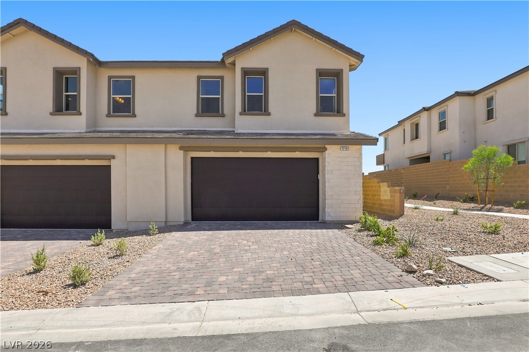 12123 Red Iris Ave Property Photo 2