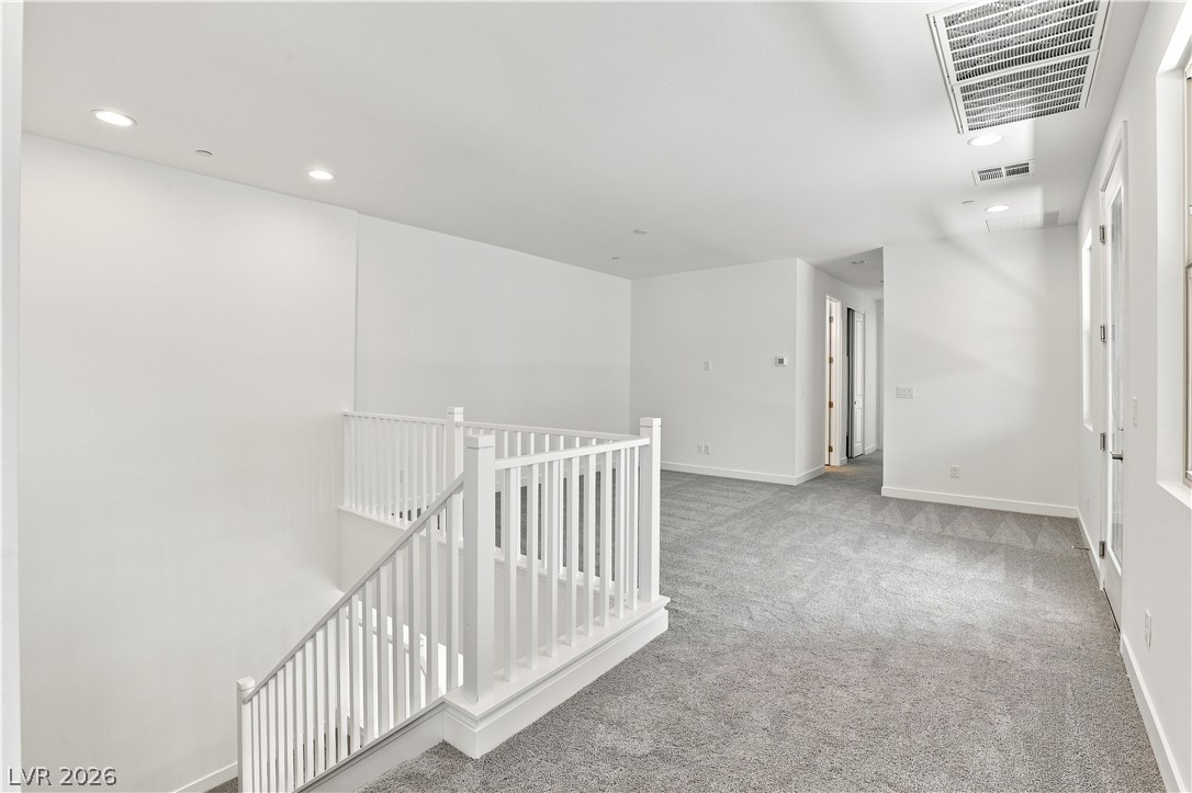 12123 Red Iris Ave Property Photo 5