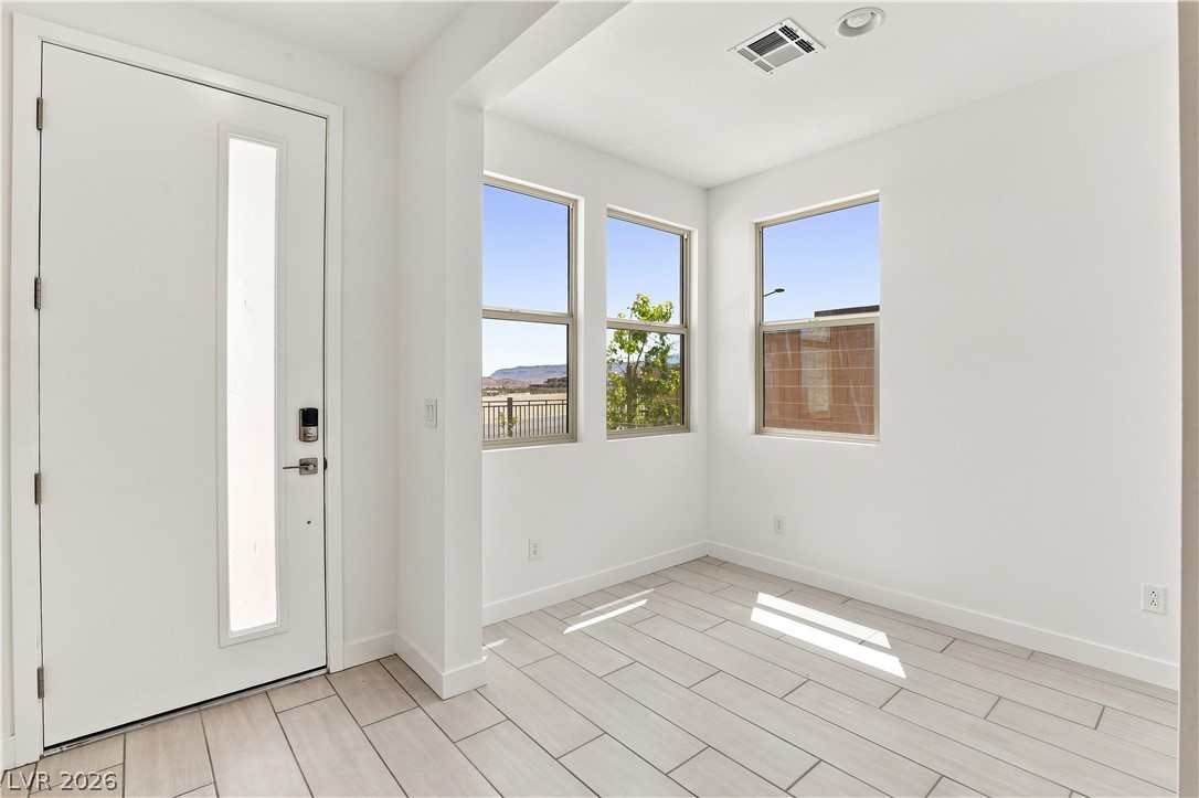 12123 Red Iris Ave Property Photo 18
