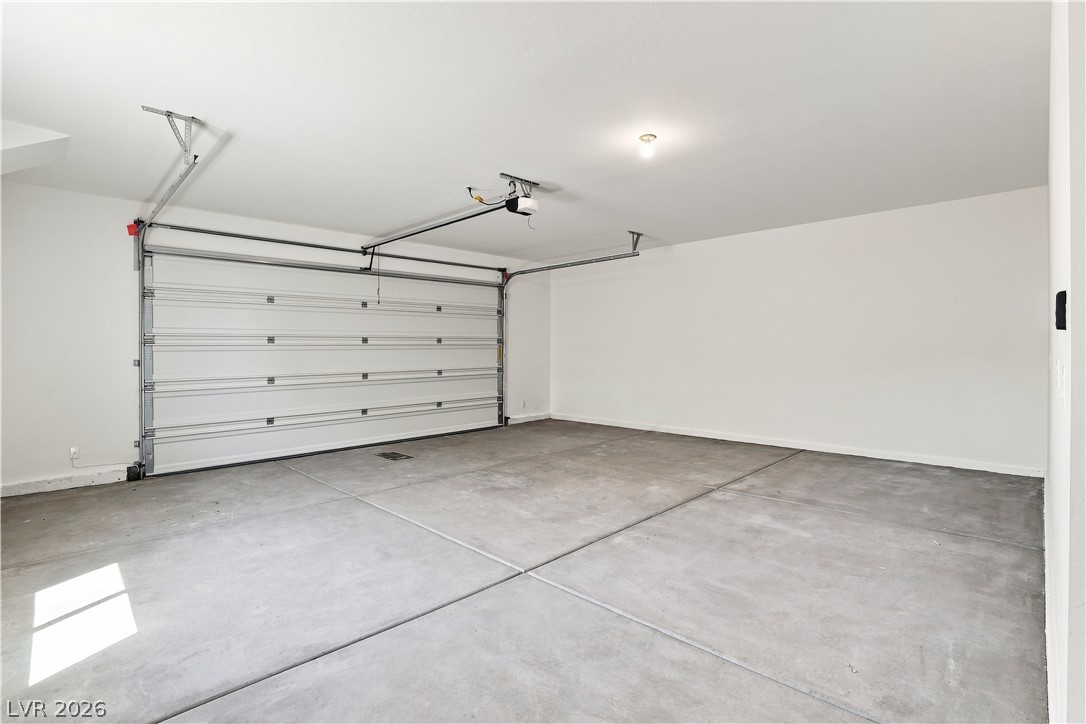 12123 Red Iris Ave Property Photo 27