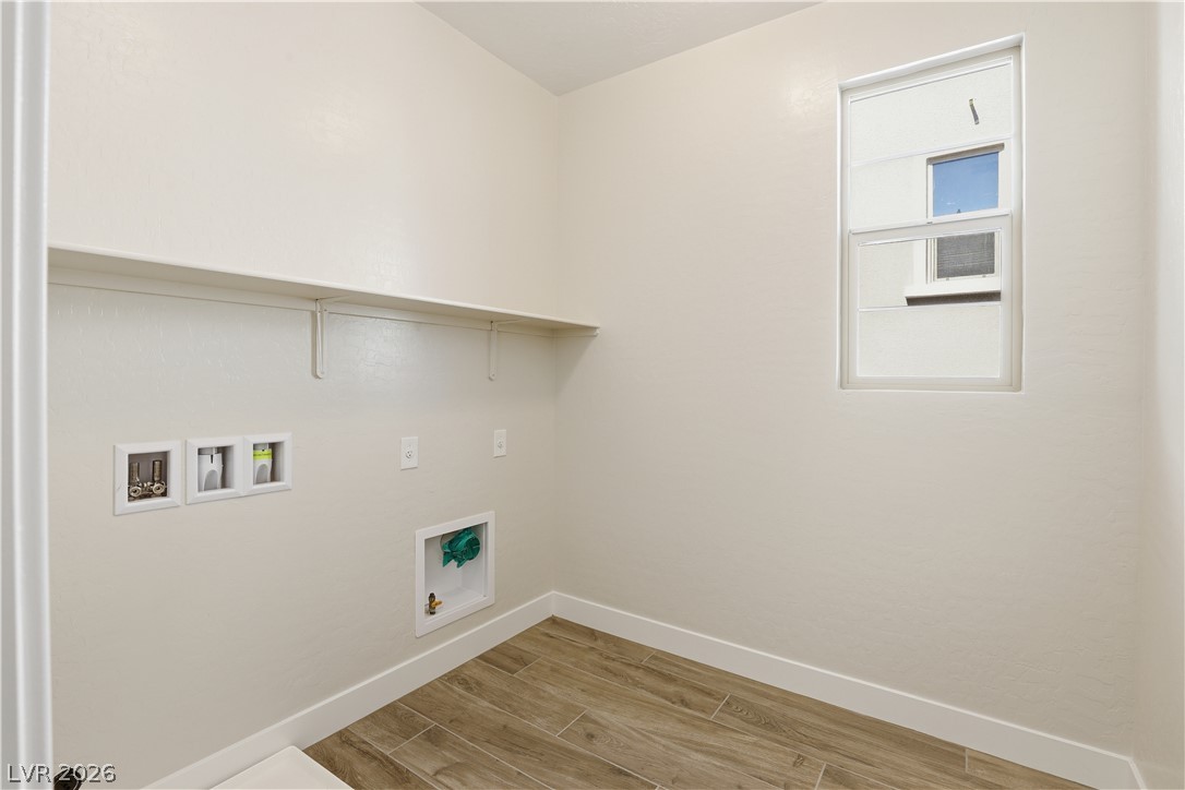 12139 Red Iris Ave Property Photo 10