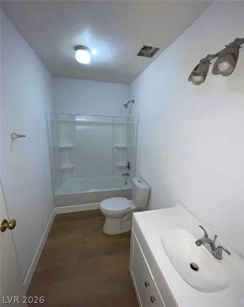 7664 Angel Crest Circle Property Photo 40