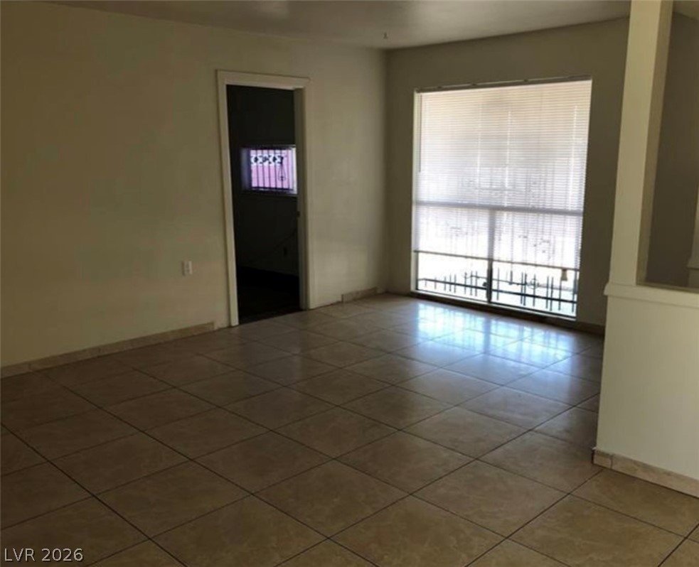 725 Miller Avenue Property Photo 11