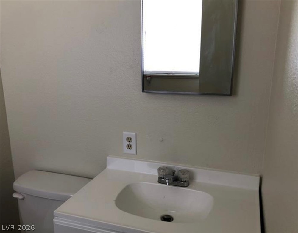 725 Miller Avenue Property Photo 28