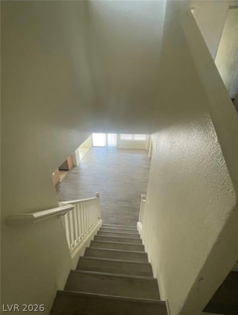 1209 Equator Avenue Property Photo 23