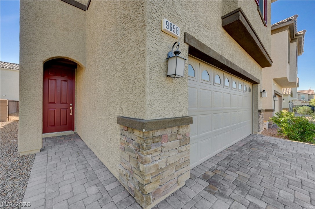 9658 Eamont River Street Property Photo 3
