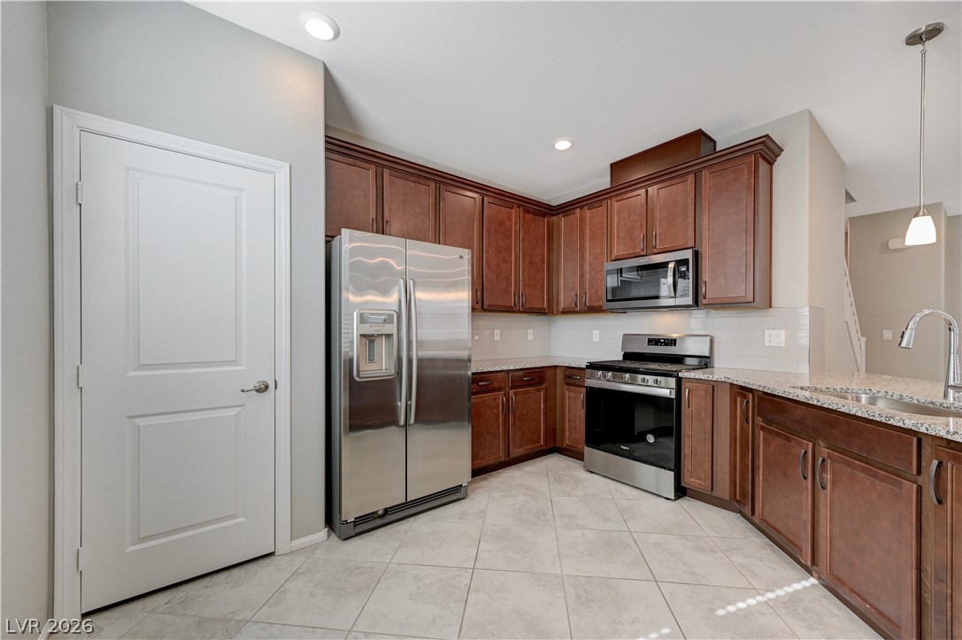 9658 Eamont River Street Property Photo 7