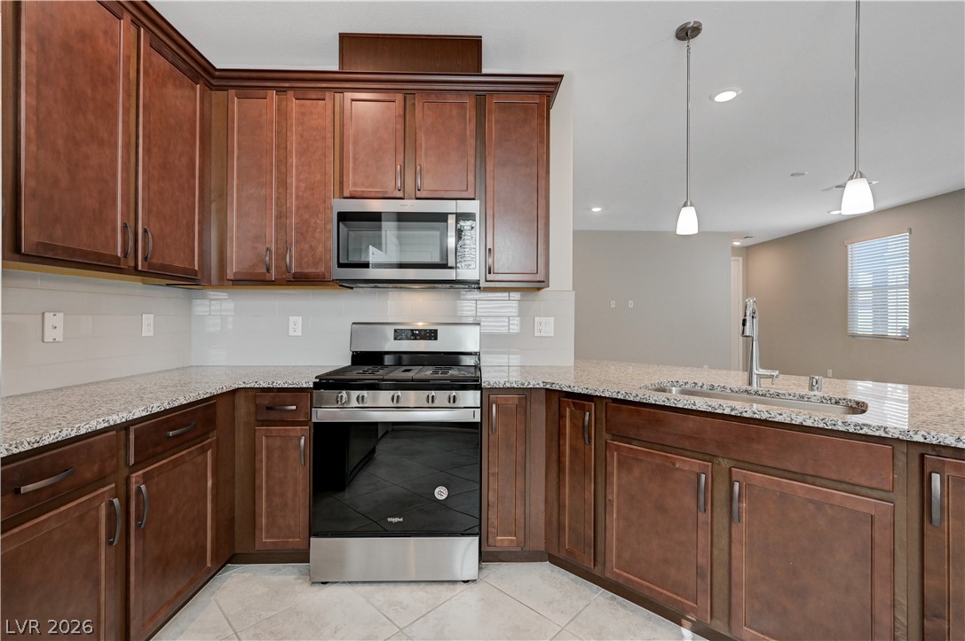 9658 Eamont River Street Property Photo 8