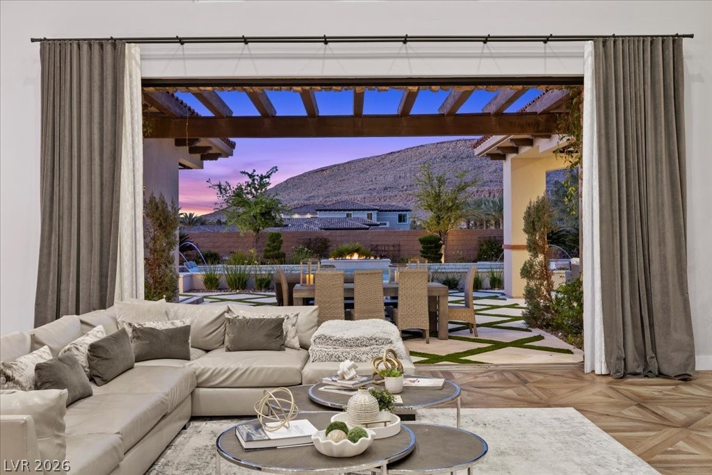 4 Cottonwood Canyon Court Property Photo 17