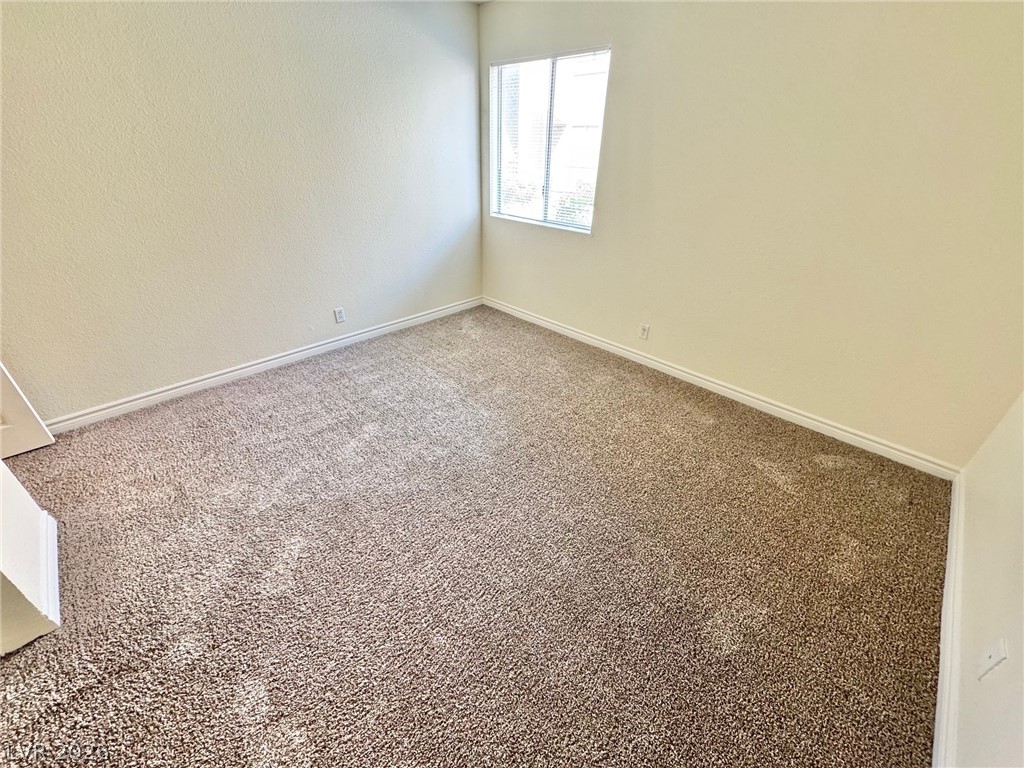 5422 River Glen Drive 377 Property Photo 14