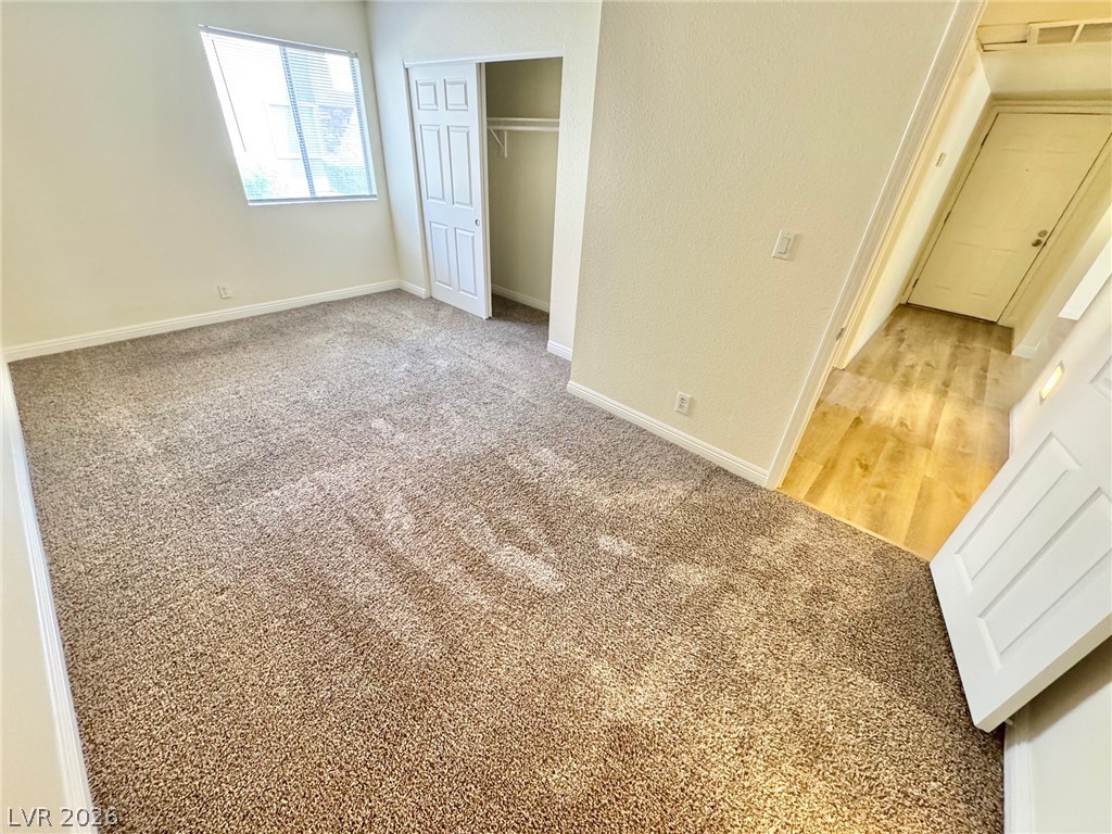 5422 River Glen Drive 377 Property Photo 18