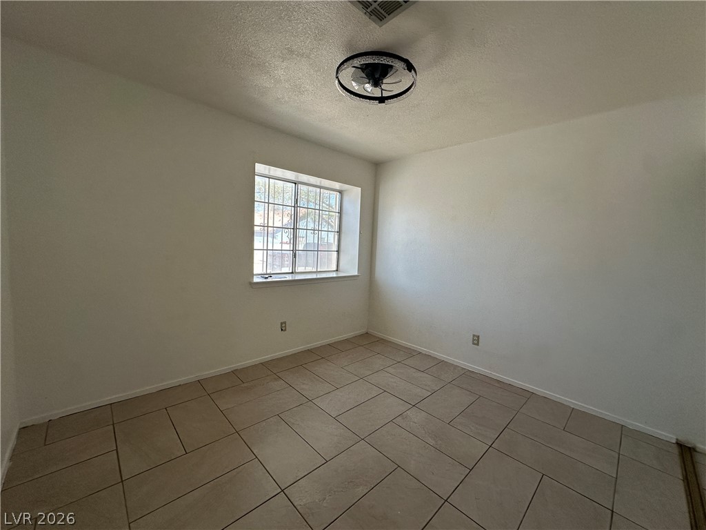 1585 Rowan Tree Drive Property Photo 9