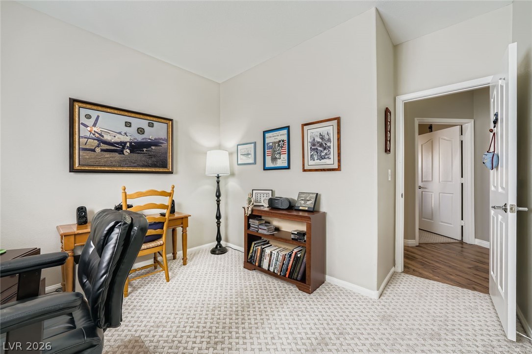 10059 Oak Creek Canyon Avenue Property Photo 25