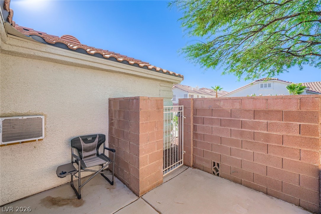 10059 Oak Creek Canyon Avenue Property Photo 33