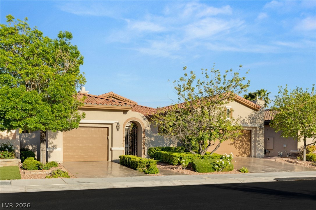 2142 Country Cove Court Property Photo 2