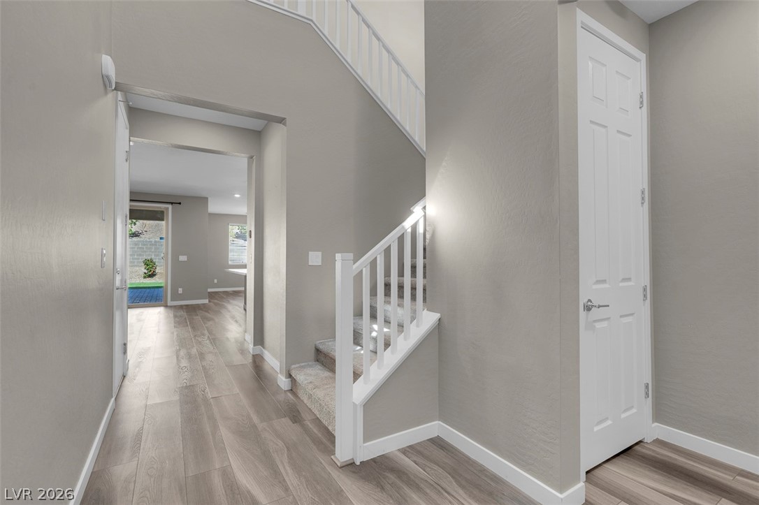 12440 Pine Bend Avenue Property Photo 15