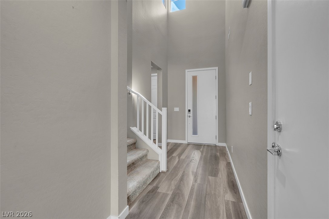 12440 Pine Bend Avenue Property Photo 16