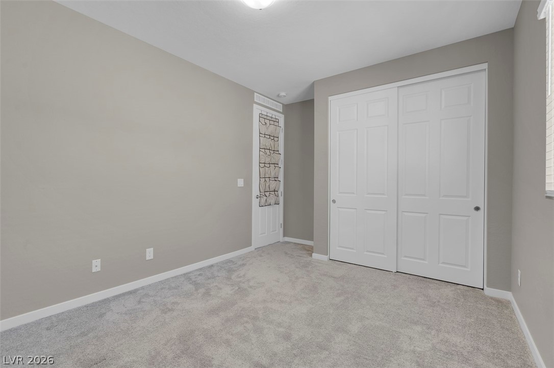 12440 Pine Bend Avenue Property Photo 40