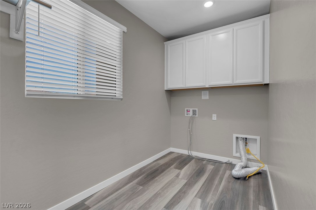 12440 Pine Bend Avenue Property Photo 46