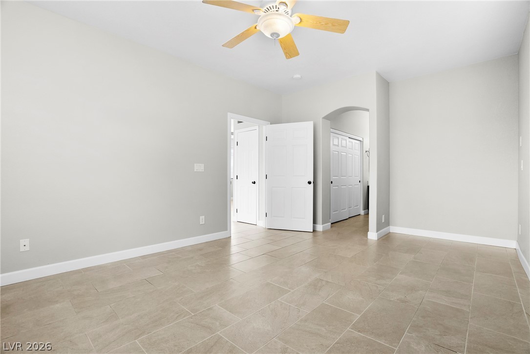 8824 Iron Hitch Avenue Property Photo 17