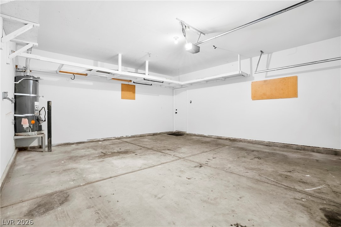 8824 Iron Hitch Avenue Property Photo 25