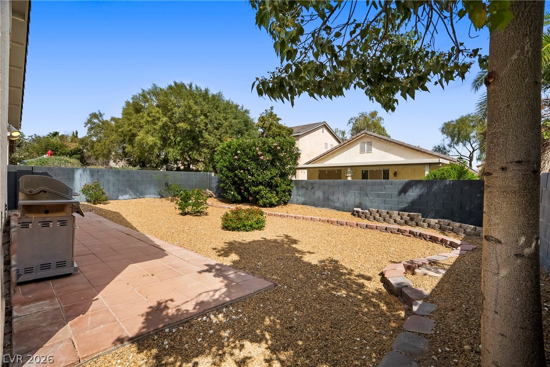 8824 Iron Hitch Avenue Property Photo 29