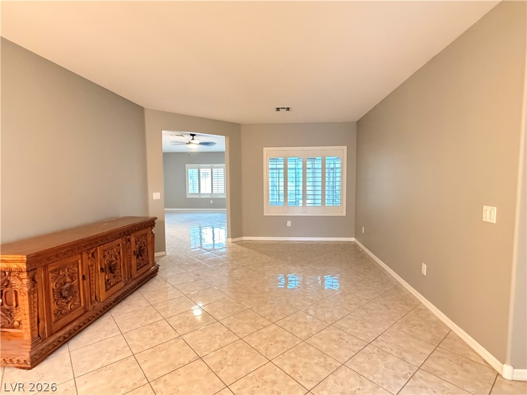 2759 Foxtail Creek Avenue Property Photo 3