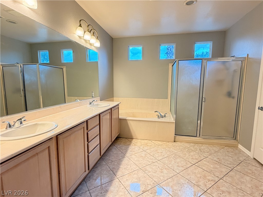 2759 Foxtail Creek Avenue Property Photo 10