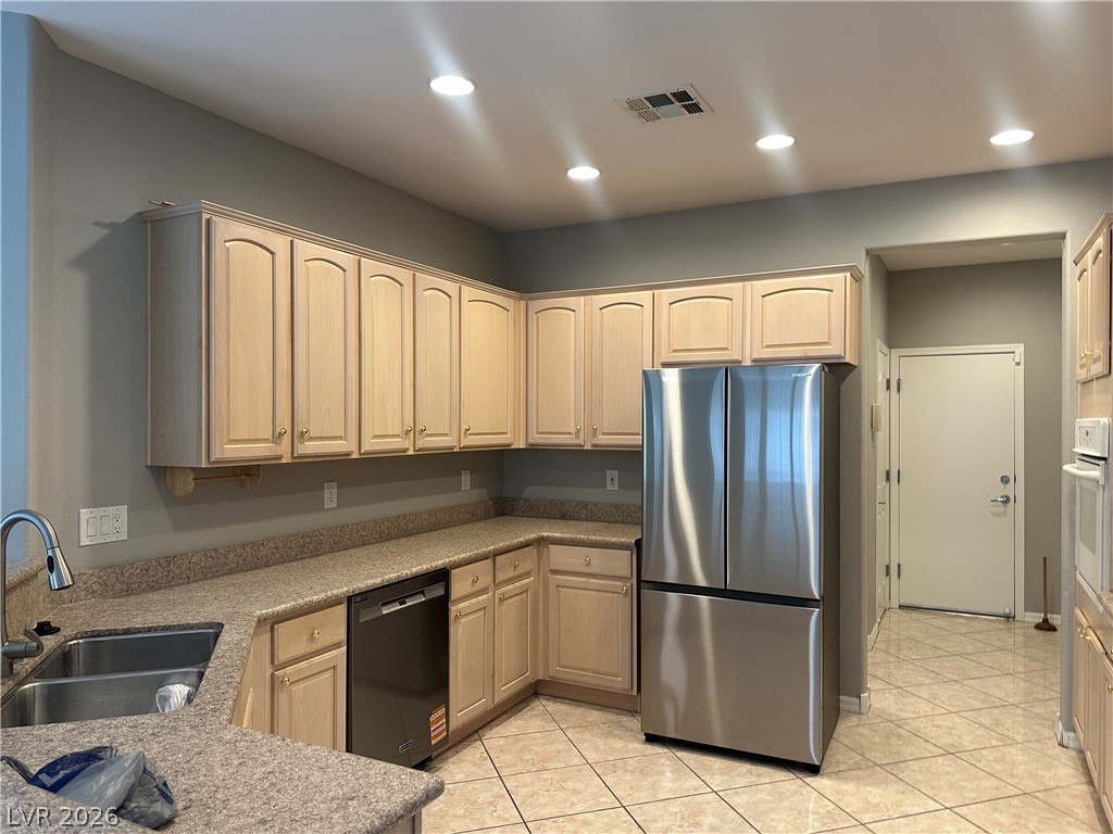 2759 Foxtail Creek Avenue Property Photo 39