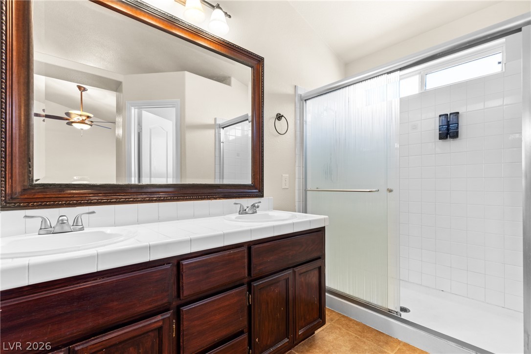 681 West Pacific Avenue Property Photo 21