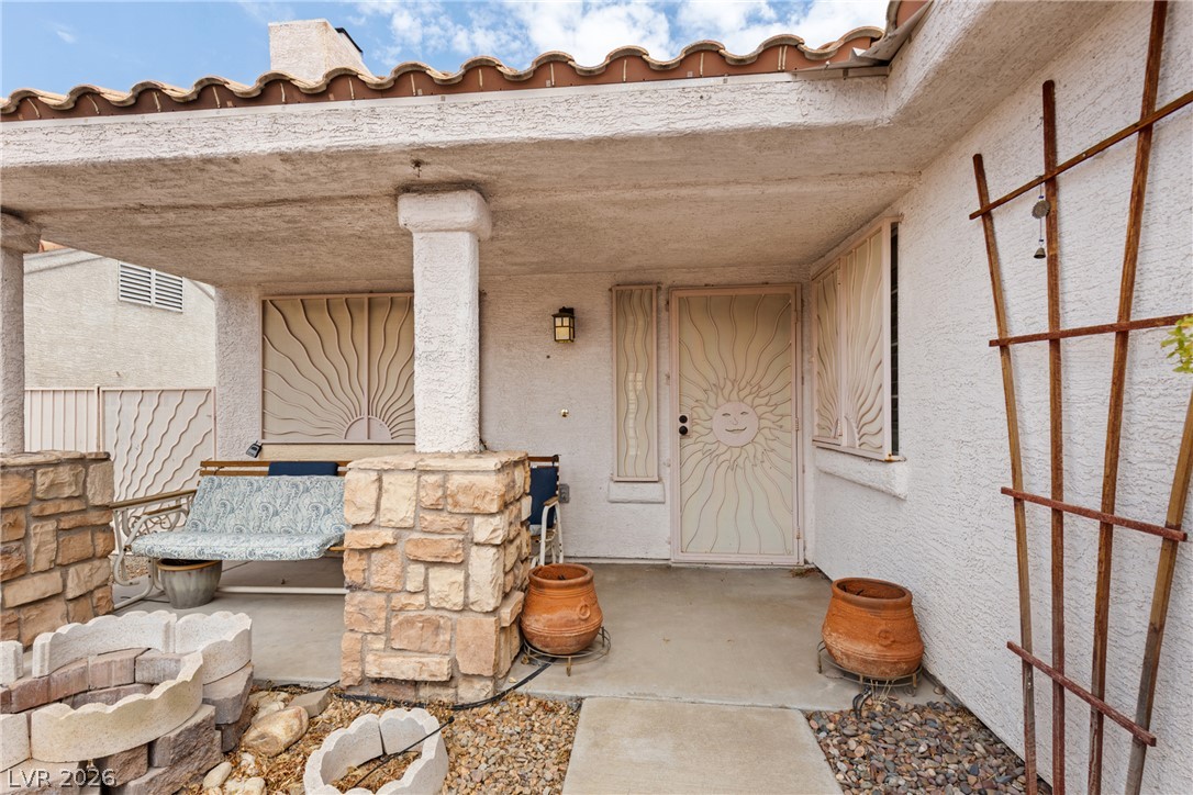681 West Pacific Avenue Property Photo 45