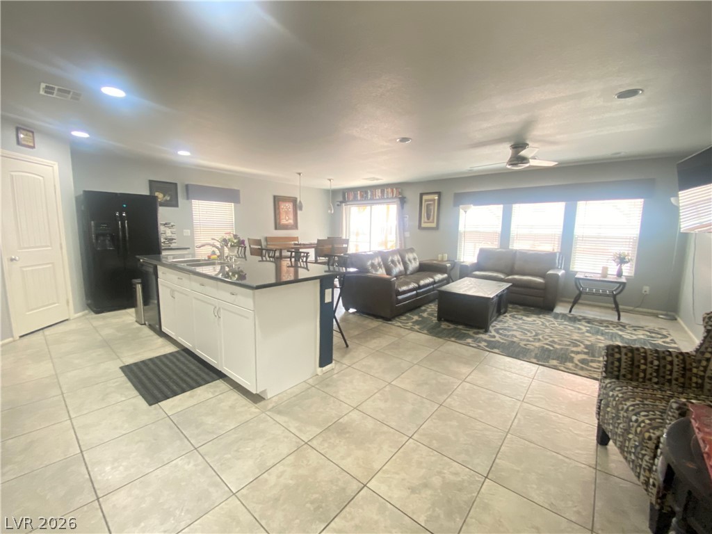 9833 Dryden Court Property Photo 4