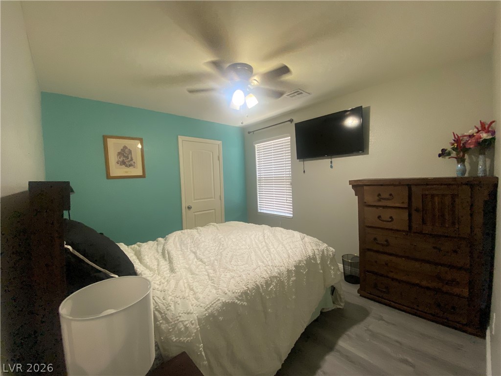 9833 Dryden Court Property Photo 27