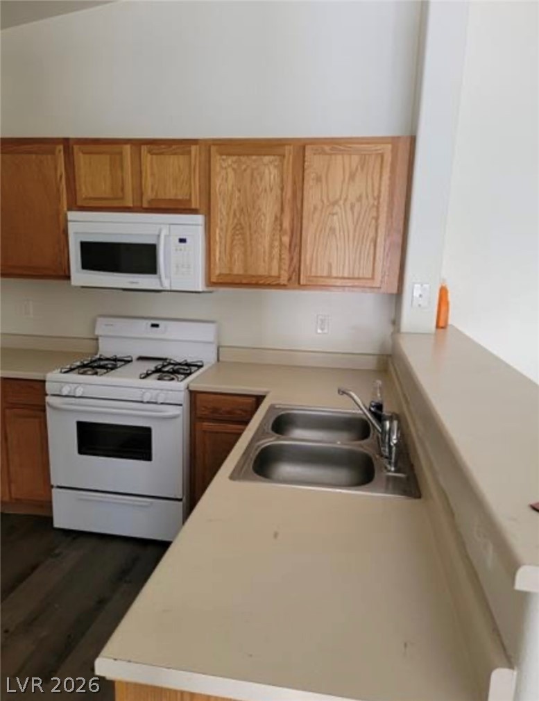 6425 Extreme Shear Avenue 101 Property Photo 4
