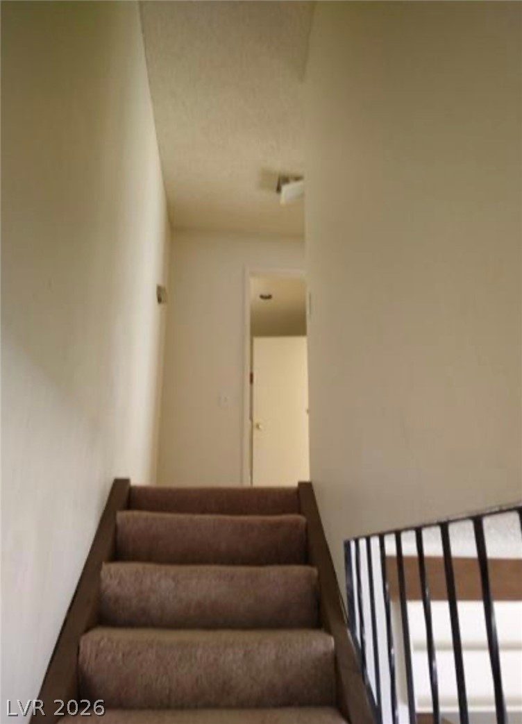 2290 Desert Inn Property Photo 11