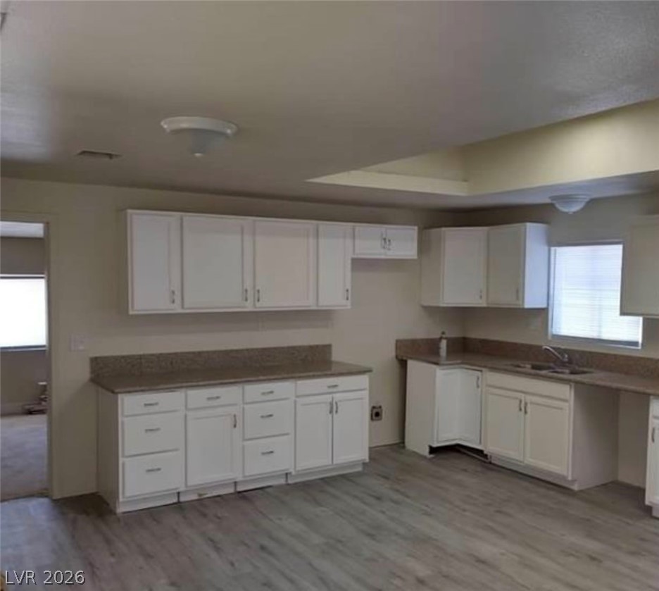 664 Sky Road Property Photo 14