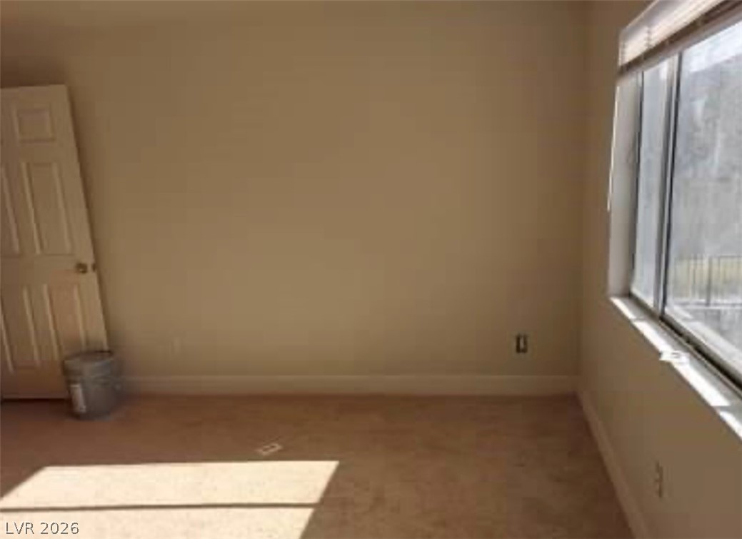 664 Sky Road Property Photo 17