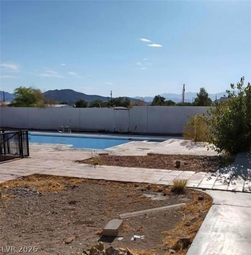 664 Sky Road Property Photo 26