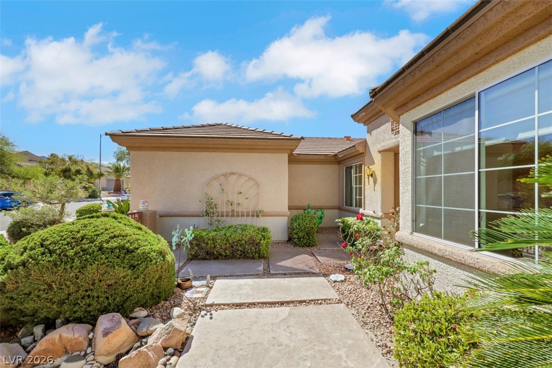 2025 Wildwood Lake Street Property Photo 7