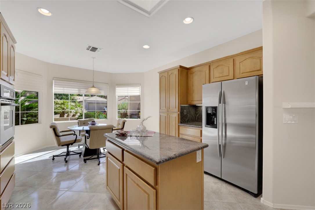 2025 Wildwood Lake Street Property Photo 15