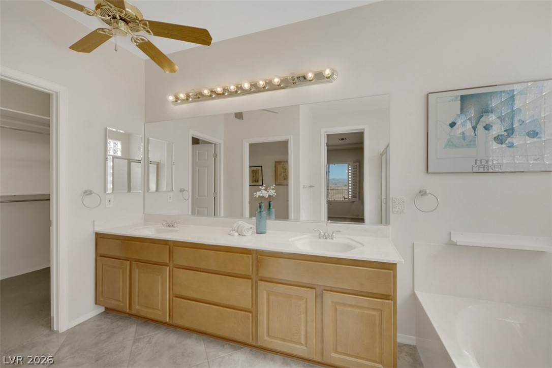 2025 Wildwood Lake Street Property Photo 20