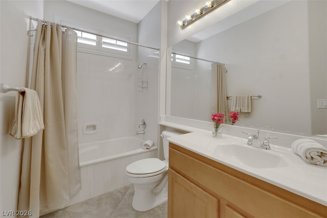 2025 Wildwood Lake Street Property Photo 27