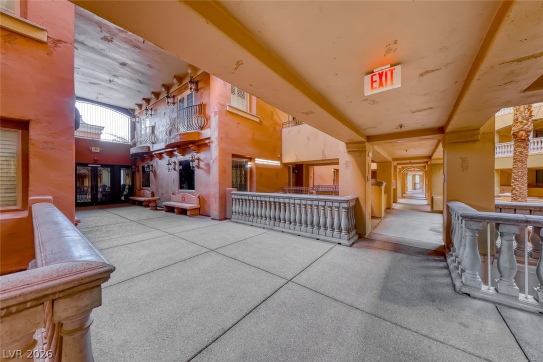 20 Via Mantova 101 Property Photo 2