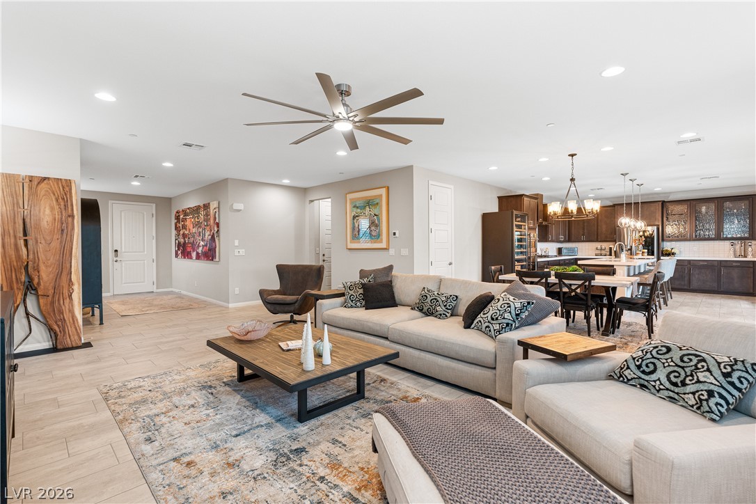 1079 Page Park Lane Property Photo 3