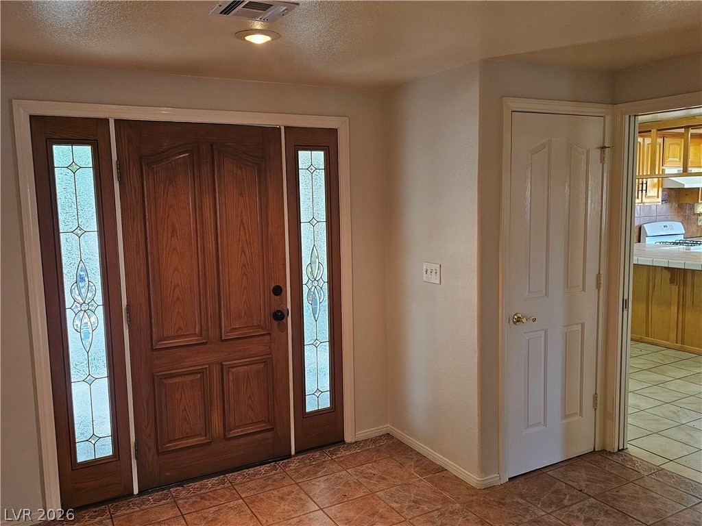 1891 Vondell Drive Property Photo 7