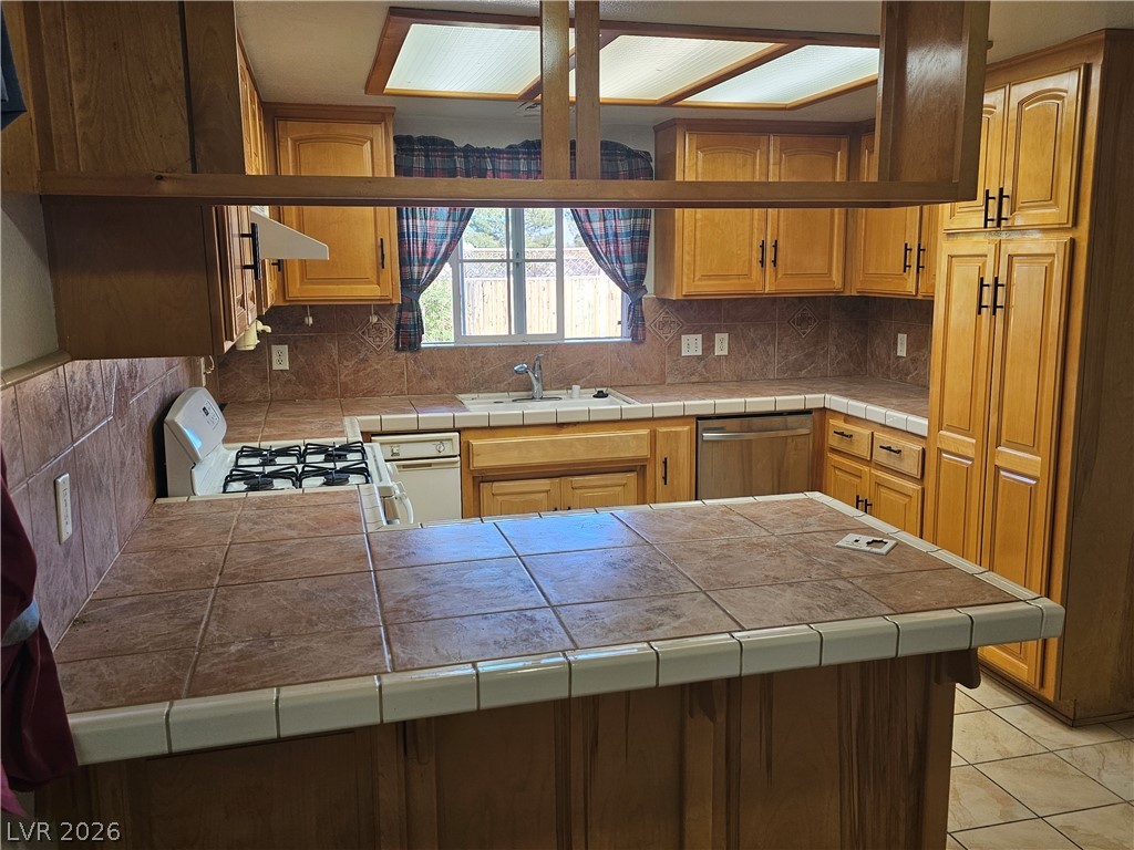 1891 Vondell Drive Property Photo 12