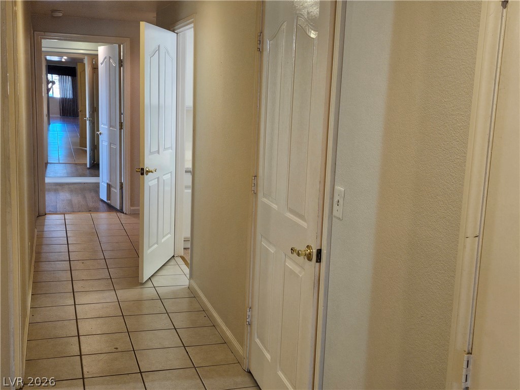 1891 Vondell Drive Property Photo 15